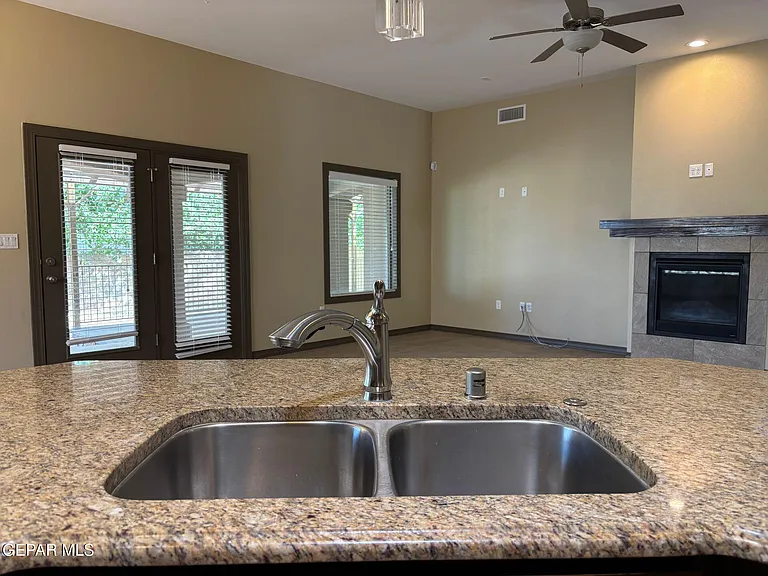 5724 Valley Lilac Ln — Photo 18
