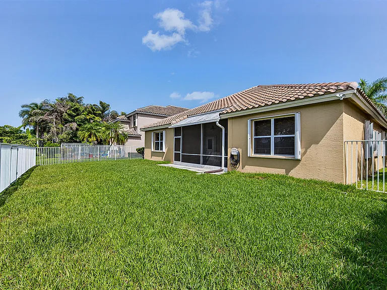 12325 Cascades Pointe Dr — Photo 56