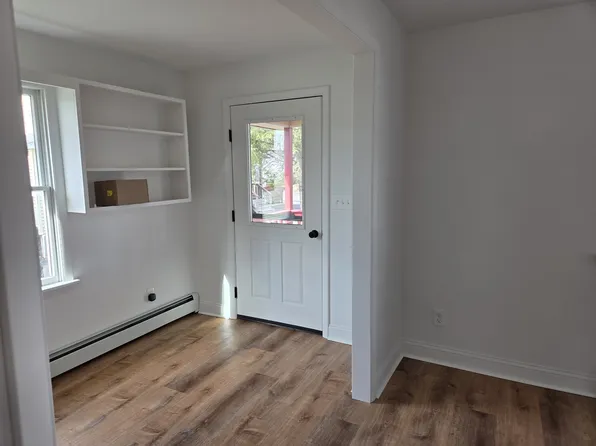 644 Delaware Ave, Delmar, NY 12054