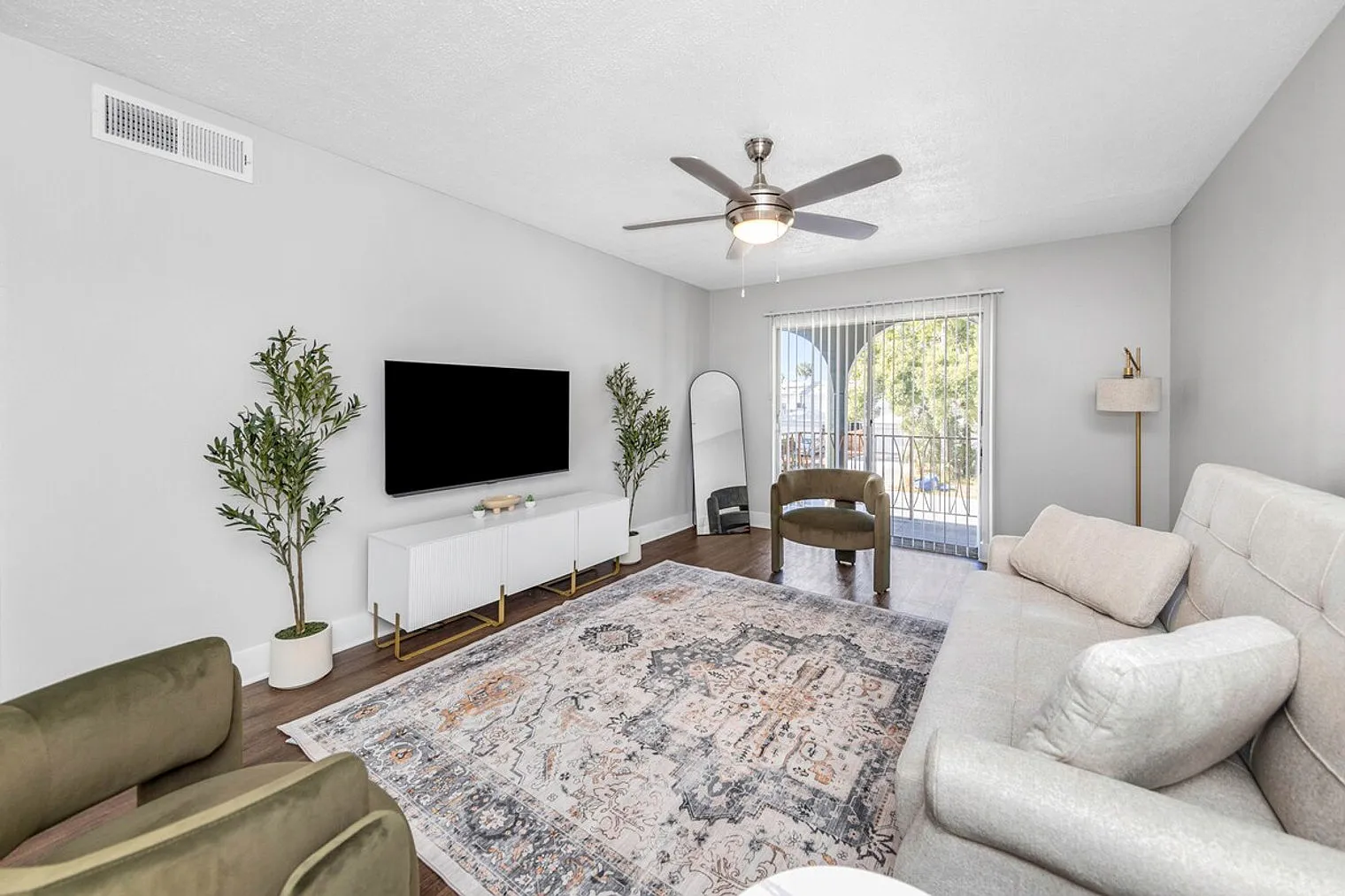 2 bed, 1.0 bath, $3,721 — Photo 1