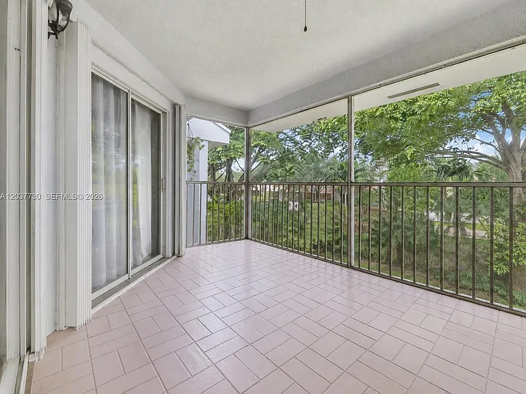 2622 SE 19th Ct #207-B — Photo 15
