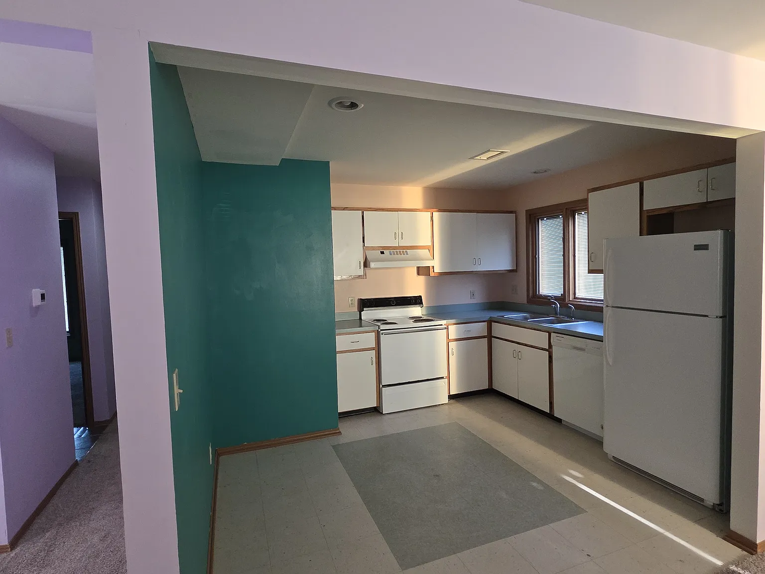2 bed, 876 sqft, $750 — Photo 3