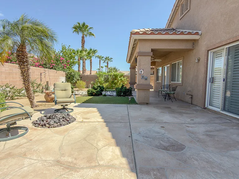 45576 Whistler Ct — Photo 2