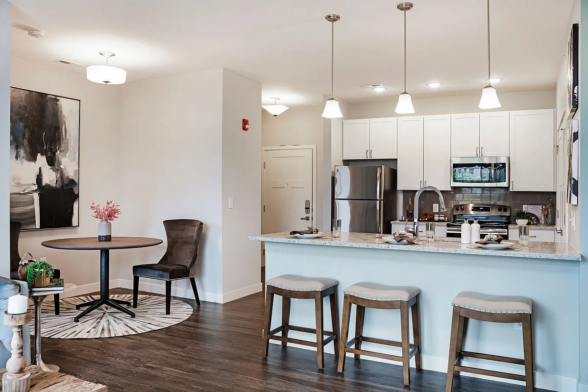 Building Photo - Satori Flats