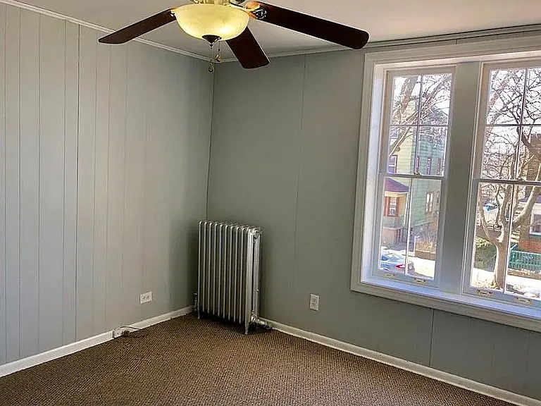 11441 S Forrestville Ave — Photo 4