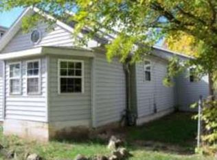 368 Woodridge Rd, Vermilion, OH 44089