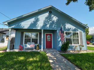 145 Walker Ave, Portland, TX 78374