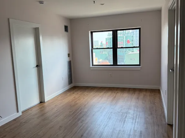 534-538 Commonwealth Ave, Boston, MA