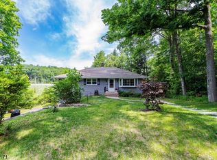 14 Saw Mill Rd, West Milford, NJ 07480