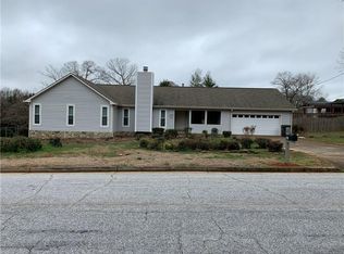 431 Freshman Dr, Lawrenceville, GA 30044