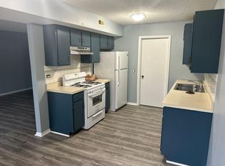 1732 De Forest Ln, Hanover Park, IL 60133