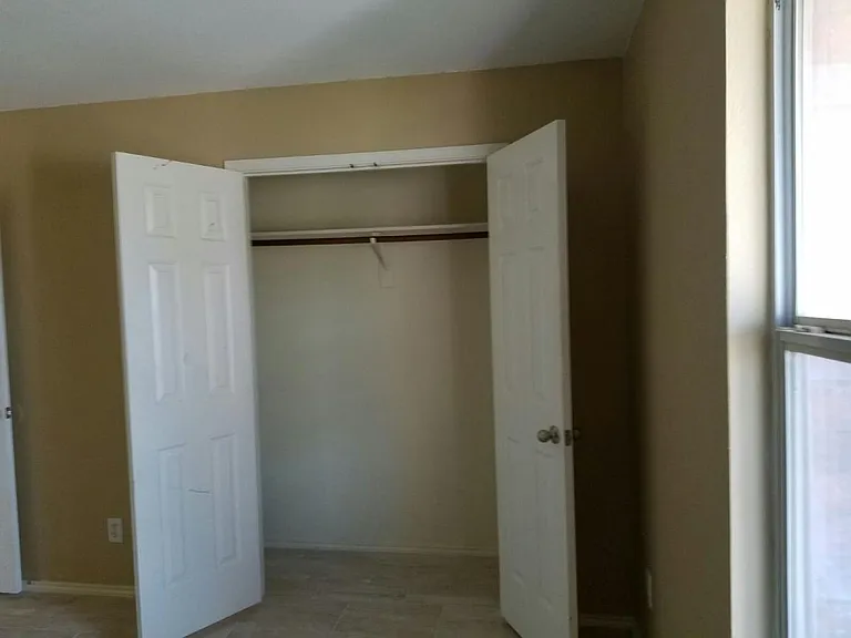 1322 Hayes St — Photo 12