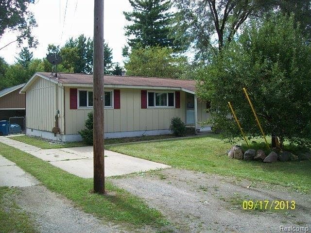 1st image of 850 Klempp Dr