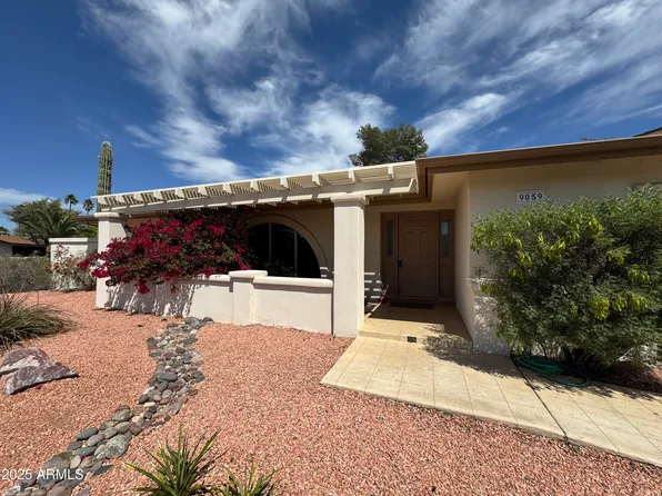 9059 N ARROYA GRANDE Drive, Phoenix, AZ 85028