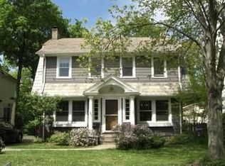 3342 Avalon Rd, Shaker Hts, OH 44120