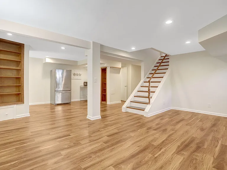 4519 Holmes Run Pkwy — Photo 18