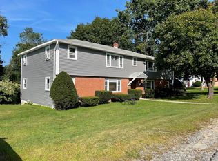 5 Mill Rd #2R, Dudley, MA 01571