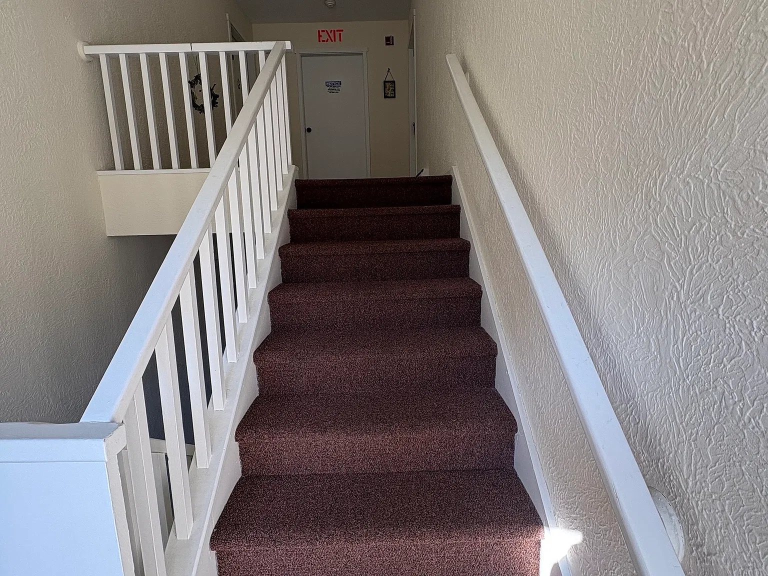 2 bed, 2.0 bath, 1044 sqft, $2,200 — Photo 3