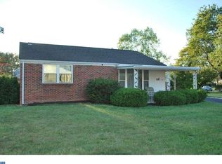 401 Bluebuff Rd, King Of Prussia, PA 19406