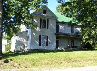 18482 McGinnis Ln, Meadowview, VA 24361