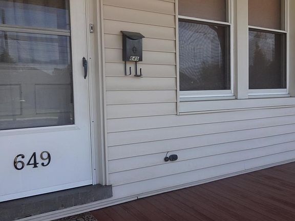 2nd image of 649 E Washington Ave