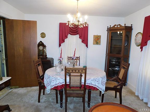3rd image of 220 Brinkleyville Rd