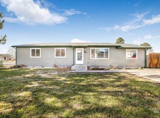 603 Calico St, Hansen, ID 83334