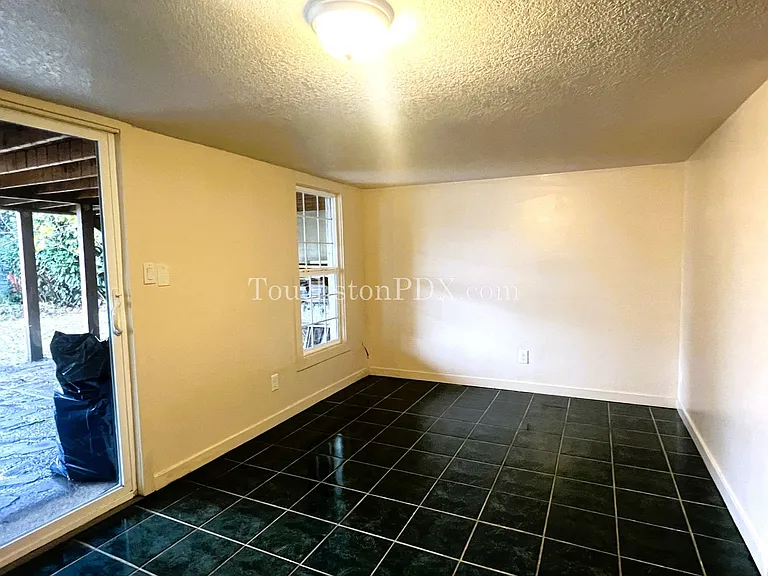4330 SE Milwaukie Ave #B — Photo 8
