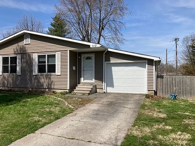 117 Buckingham Rd #1