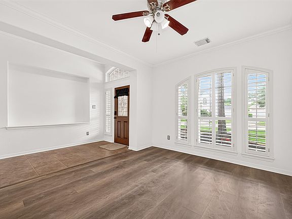 5th image of 28307 Lauren Cove Ln