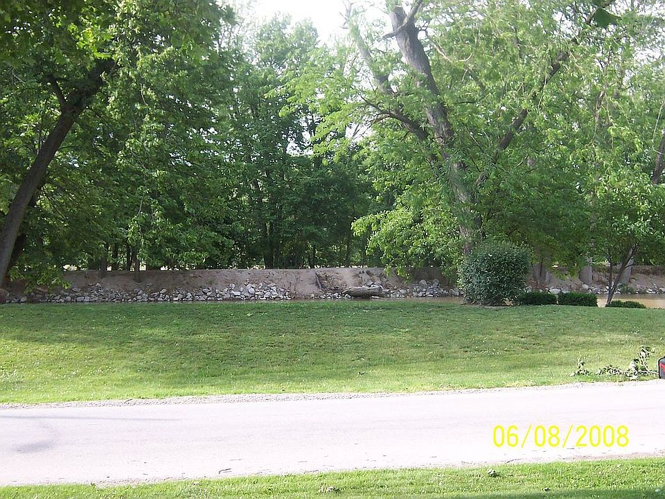 View over looking Erie canal and Maumee river