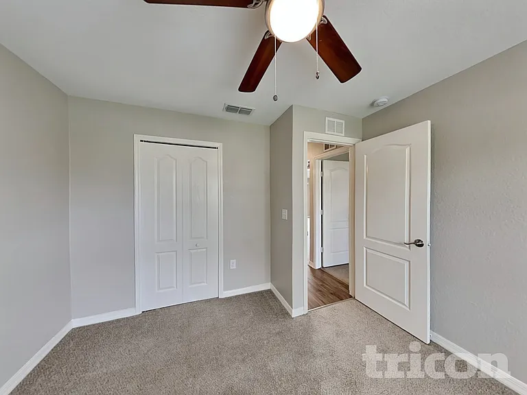 113 Solis Dr — Photo 13