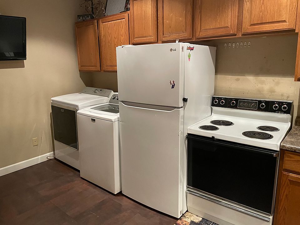 1st image of 214 N 4th St Suite 3A
