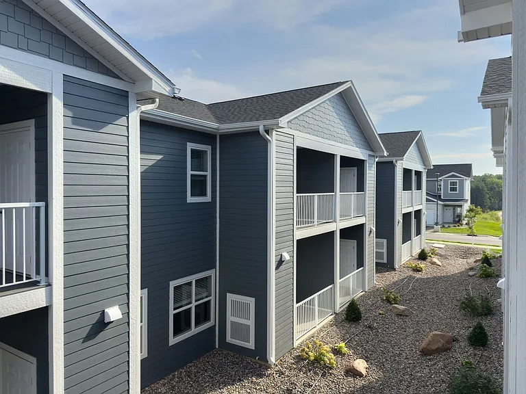 The Pines | Specials Available | Townhomes For Rent — Photo 241