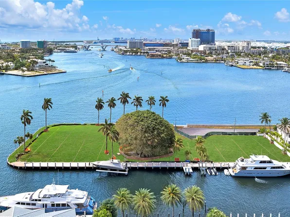 1818 SE 10th Street, Fort Lauderdale, FL 33316