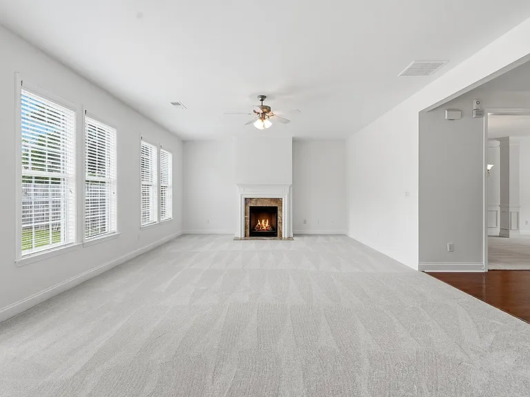 3320 Pebble Ridge Ln — Photo 9