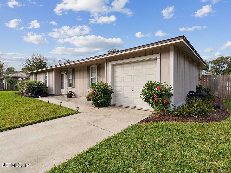1st image of 10746 GELDING Drive