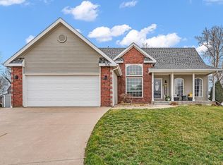 506 Kenny's Ct, Rossville, KS 66533