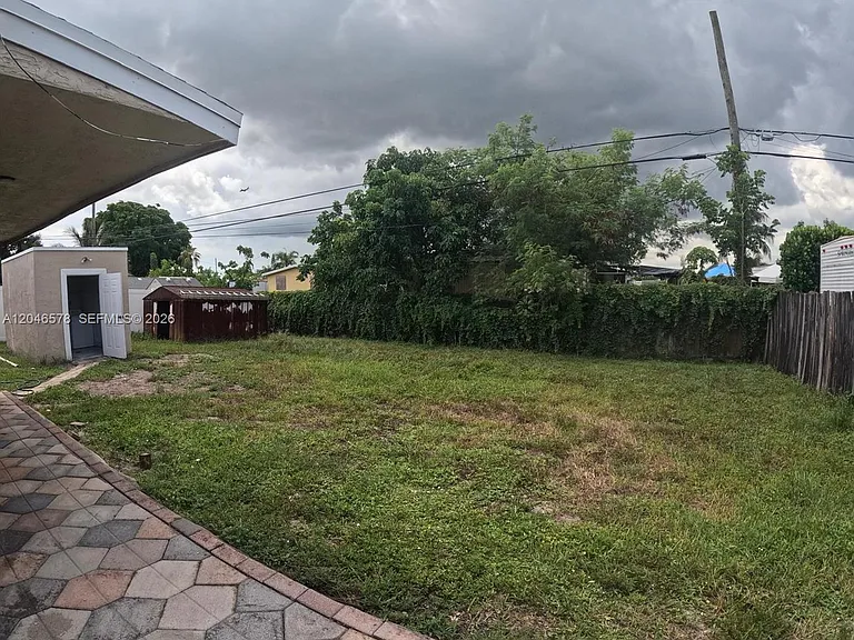 5720 SW 38th Ct — Photo 37
