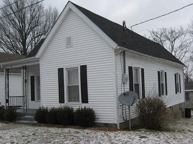 2nd image of 332 Kingsley Ct
