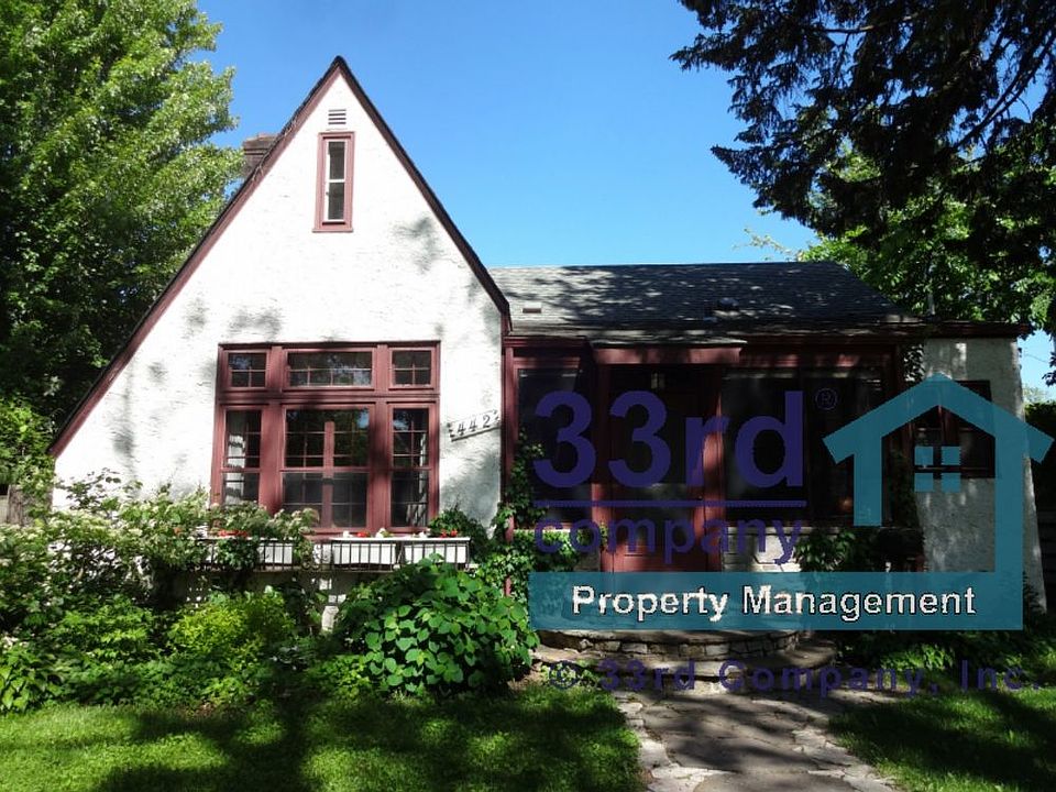 1st image of 442 Mount Curve Blvd