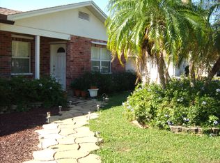 8406 Bedford Ln, Tampa, FL 33615
