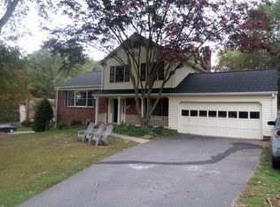 19400 Rena Ct, Brookeville, MD 20833