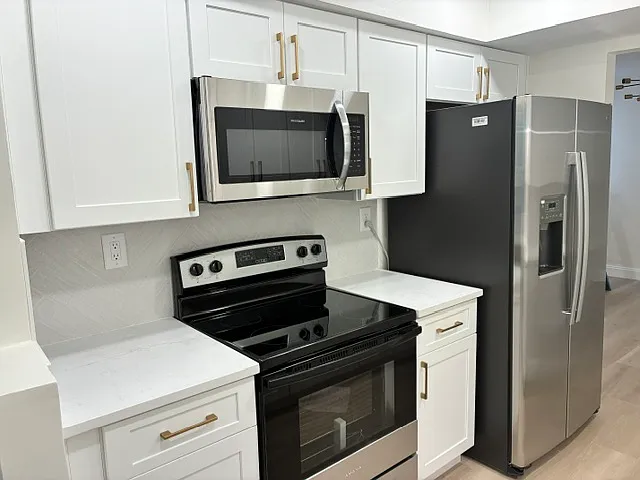 ALL RENOVATED KITCHEN with Stainless Steel appliances