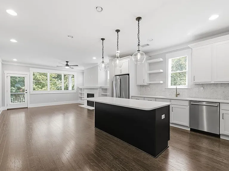 254 Lamon Ave SE #B — Photo 11