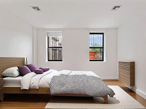 3rd image of 157 W 118th St APT 3