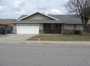 2304 W Kanai Ave, Porterville, CA 93257