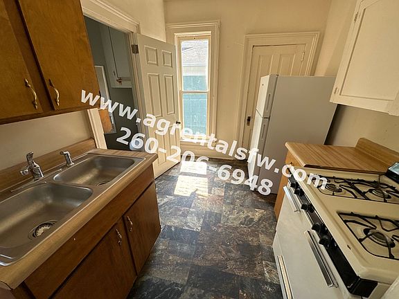5th image of 1302 W Washington Blvd APT 6