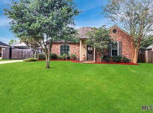 18519 Lake Camellia Ave, Baton Rouge, LA 70817