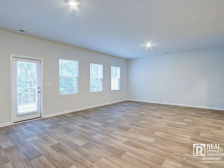 169 Fern Bridge Dr — Photo 10